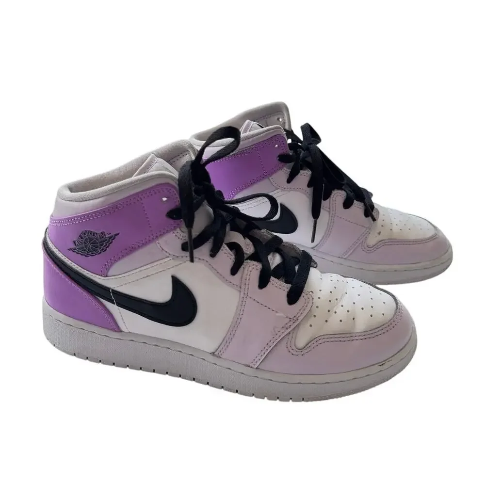 Nike Air Jordan 1 Mid GS Purple White Black Sneakers Youth 6.5Y Lavender Retro